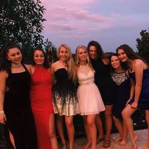 Meet your Posher, Ashley